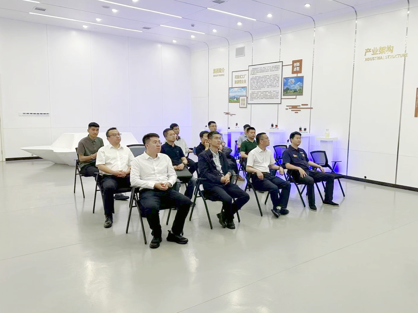 觀看宣傳片.jpg 觀看宣傳片.jpg